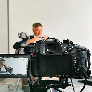 Komteamer Dreh Werbeagentur Frankfurt Komteamer Dreh Werbeagentur Frankfurt